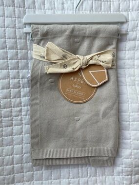 Aspen Baby Neutral Gray Knit Baby Blanket